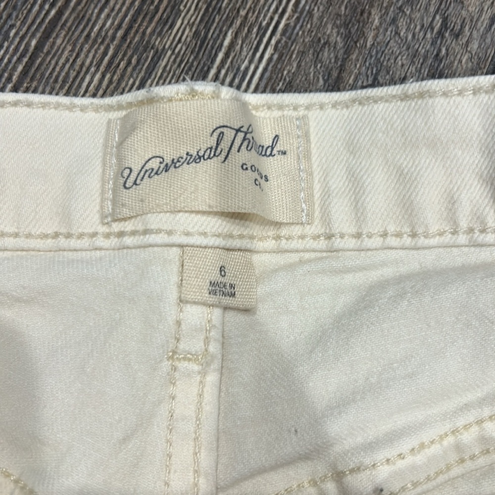 2 pair Shorts - Picture 14 of 16